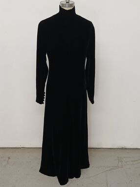 Vintage Mary Ann Restivo Black Silk Velvet Goth Maxi Dress with Button Detail